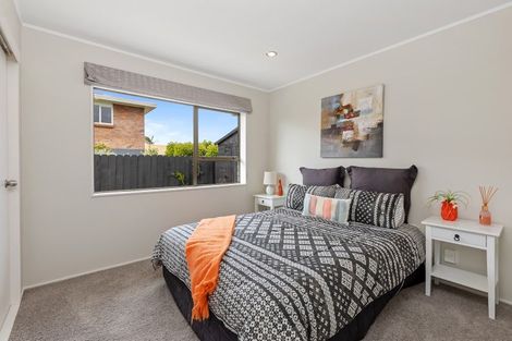 Photo of property in 1/20 Pine Road, Orewa, 0931