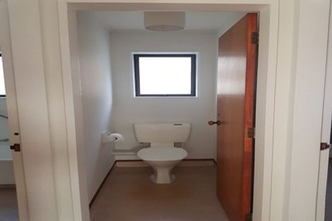 Photo of property in 52 Mcparland Street, Ebdentown, Upper Hutt, 5018