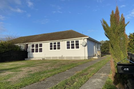 Photo of property in 2/45 Dickson Crescent, Hornby, Christchurch, 8042