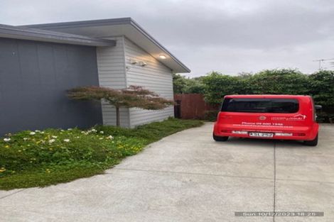 Photo of property in 10b Toatoa Place, Mangere Bridge, Auckland, 2022