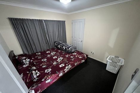 Photo of property in 1/415 Roscommon Road, Clendon Park, Auckland, 2103