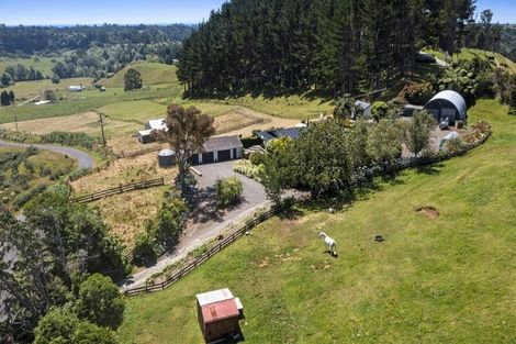 Photo of property in 543 Mataro Road, Onaero, Urenui, 4375