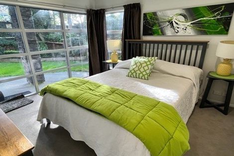 Photo of property in 13 Tranquility Rise, Mellons Bay, Auckland, 2014