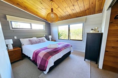 Photo of property in 140 Manly Street, Paraparaumu Beach, Paraparaumu, 5032