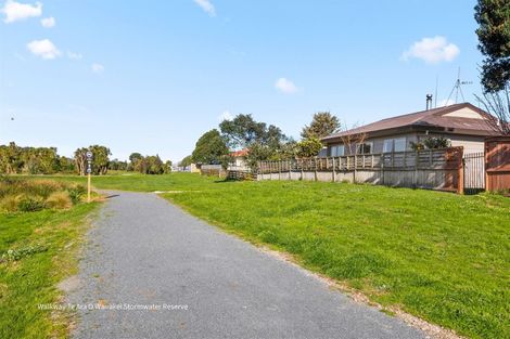 Photo of property in 17d Belray Place, Papamoa Beach, Papamoa, 3118