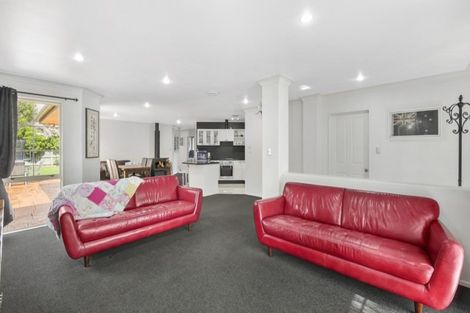 Photo of property in 4 Bronte Way, Rolleston, 7614