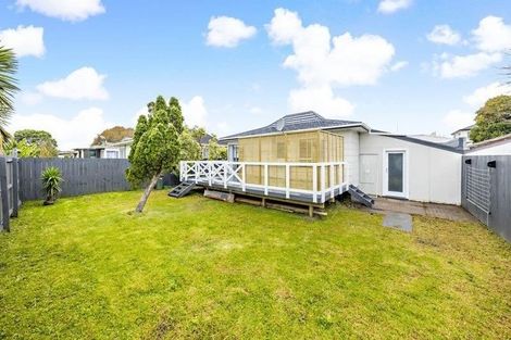 Photo of property in 2/187a Buckland Road, Mangere East, Auckland, 2024