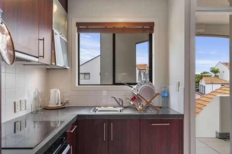 Photo of property in 39/21 Armoy Drive, East Tamaki, Auckland, 2016