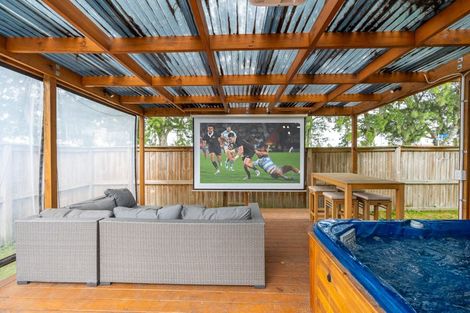 Photo of property in 12 Tui Avenue, Forest Lake, Hamilton, 3200