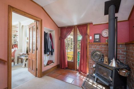 Photo of property in 109 Tasman Street, Nelson, 7010