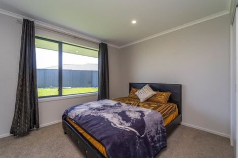 Photo of property in 7 Stoneleigh Drive, Solway, Masterton, 5810
