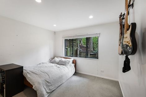 Photo of property in 30 Glenwood Avenue, Birkenhead, Auckland, 0626