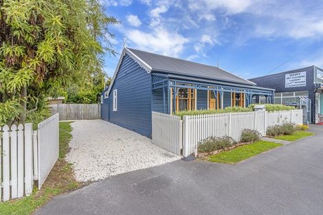 Photo of property in 123 Waltham Road, Sydenham, Christchurch, 8023