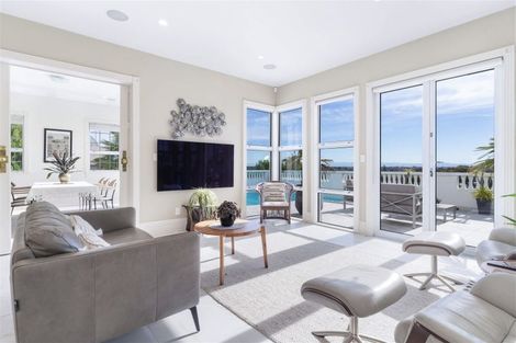 Photo of property in 37 Overdale Drive, Cashmere, Christchurch, 8022