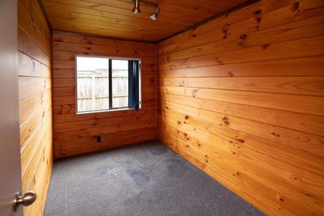 Photo of property in 37a Collins Road, Melville, Hamilton, 3206