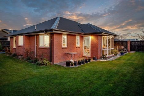 Photo of property in 28 Mcdermott Place, Halswell, Christchurch, 8025