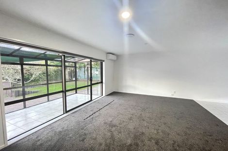 Photo of property in 9 Liam Place, Half Moon Bay, Auckland, 2012