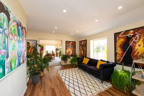 Photo of property in 4 Sanderson Place, Havelock North, 4130