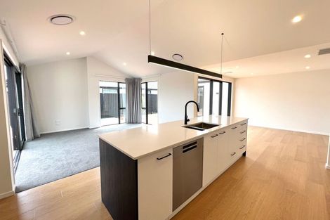 Photo of property in 20 Dray Place, Halswell, Christchurch, 8025