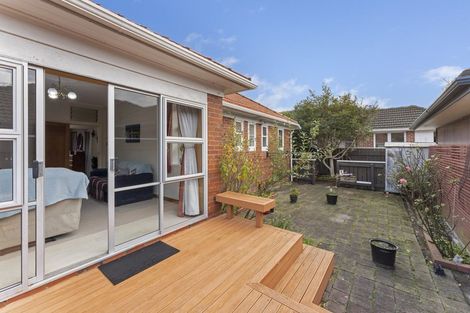 Photo of property in 31 Nile Street, Waterloo, Lower Hutt, 5011