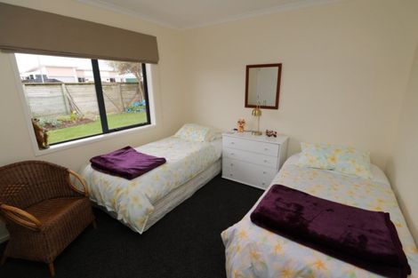 Photo of property in 1 Forbes Road, Foxton Beach, Foxton, 4815