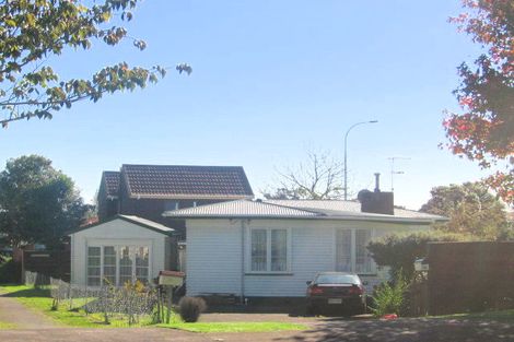 Photo of property in 24 Woolfield Road, Papatoetoe, Auckland, 2025
