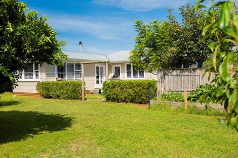 Photo of property in 12 Charles Street, Riverdale, Gisborne, 4010