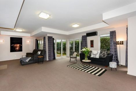 Photo of property in 22 Pemberton Drive, Darfield, 7510