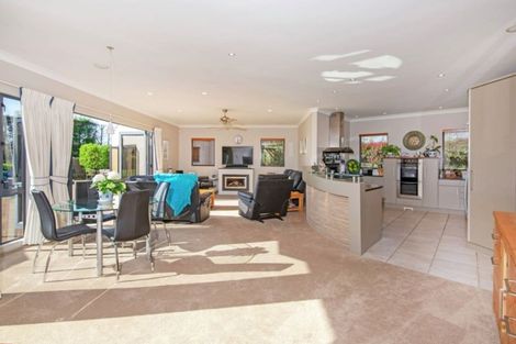 Photo of property in 68 Porterfield Road, Whitford, Howick, 2571