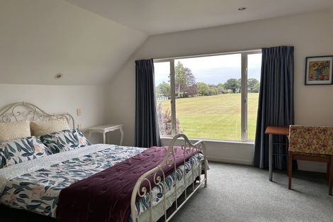 Photo of property in 2/271 Memorial Avenue, Burnside, Christchurch, 8053
