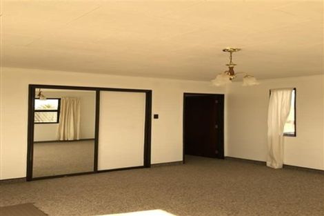 Photo of property in 1 Rimu Street, Levin, 5510