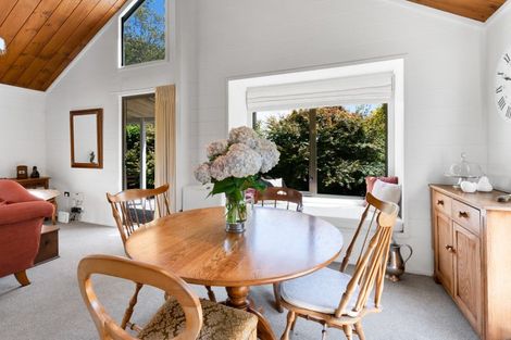 Photo of property in 301 Mangorei Road, Merrilands, New Plymouth, 4312