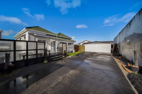 Photo of property in 21 Argyle Street, Hawera, 4610