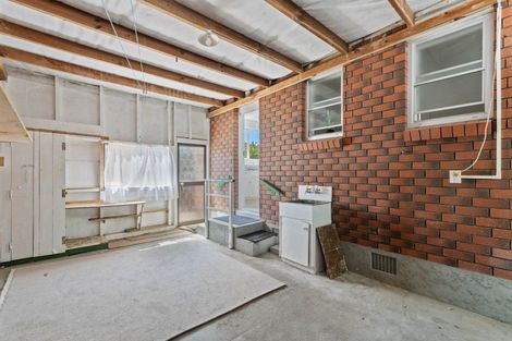 Photo of property in 42b Sackville Street, Fitzroy, New Plymouth, 4312