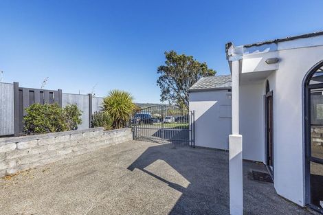 Photo of property in 27 Eskdale Road, Papakowhai, Porirua, 5024