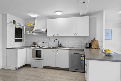 Photo of property in 18b Jacksons Road, Lyttelton, 8082