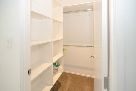 Photo of property in 1/11 Garmons Way, Castor Bay, Auckland, 0620