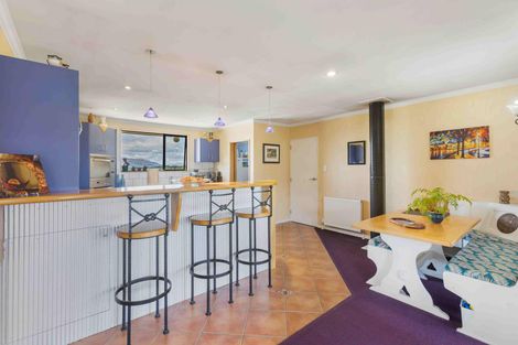 Photo of property in 17 Parry Crescent, Lake Hawea, 9382