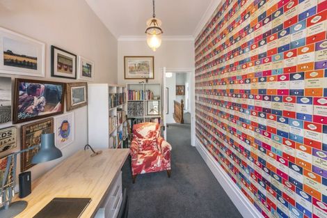 Photo of property in 18 Austin Street, Mount Victoria, Wellington, 6011