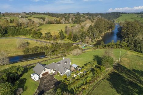 Photo of property in 135a Mclaren Falls Road, Omanawa, Tauranga, 3171