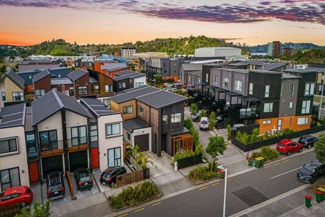 Photo of property in 64 Glidepath Road, Hobsonville, Auckland, 0616