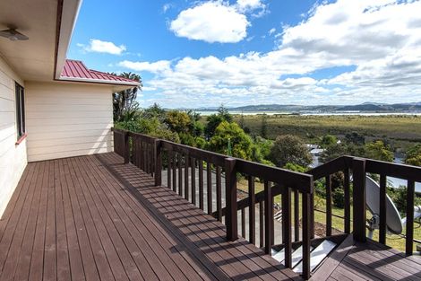 Photo of property in 34 Raumati Crescent, Onerahi, Whangarei, 0110