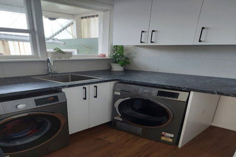 Photo of property in 26 Daniels Road, Redwood, Christchurch, 8051