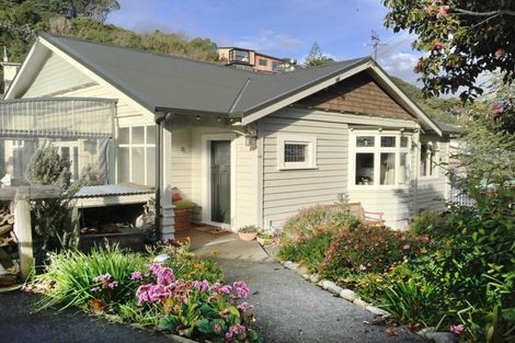 Photo of property in 23 Delhi Crescent, Khandallah, Wellington, 6035