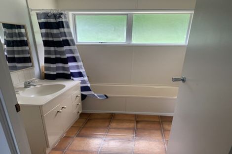Photo of property in 19 Keegan Drive, Massey, Auckland, 0614