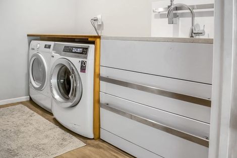 Photo of property in 24 Pembroke Road, Stratford, 4332