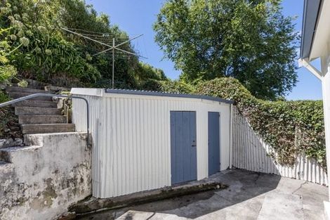 Photo of property in 26 Coote Road, Bluff Hill, Napier, 4110