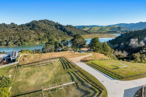 Photo of property in 409 The Drive, Whangamata, 3620