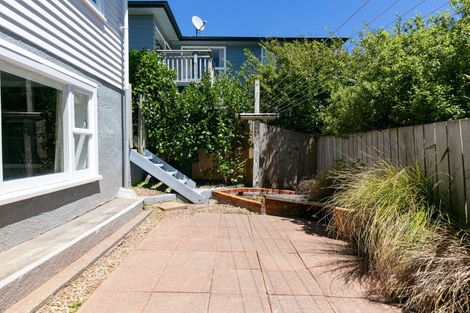 Photo of property in 51 Milne Terrace, Island Bay, Wellington, 6023