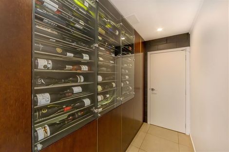 Photo of property in 19 Marae Road, Greenhithe, Auckland, 0632